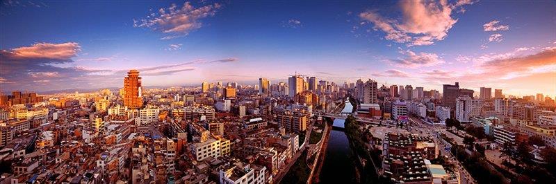 朝霞中的昆明 //www.fkswng.com/