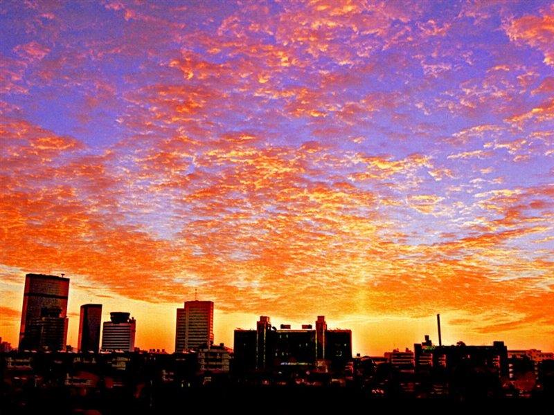 昆明的火烧云 //www.fkswng.com/