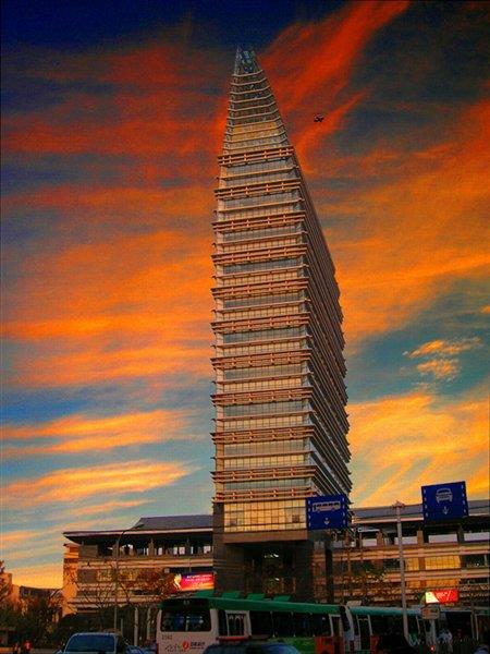 昆明市五华区政府大楼 //www.fkswng.com/ 