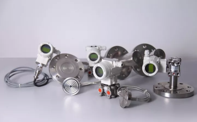 法兰式单晶硅压力变送器 法兰式单晶硅压力变送器