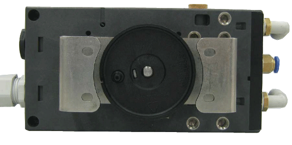 耦合轮固定到安装支架上 耦合轮固定到安装支架上