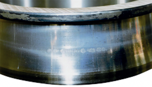 轴承滚动体和滚道表面之间会出现表面起源型疲劳或者是表面退化的状态 轴承滚动体和滚道表面之间会出现表面起源型疲劳或者是表面退化的状态