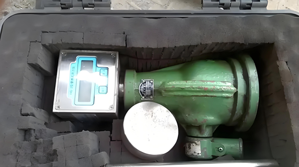 用叠加法校准检测电子料斗秤 用叠加法校准检测电子料斗秤